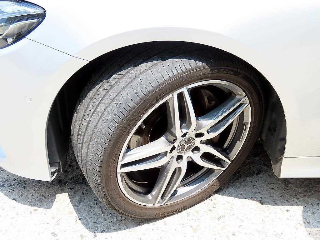 벤츠 E 클래스 E-클래스 W213 E220d 쿠페 이미지 20