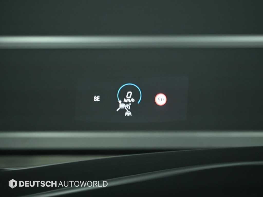 벤츠 E 클래스 E-클래스 W213 E300e 4MATIC 익스클루시브 이미지 17
