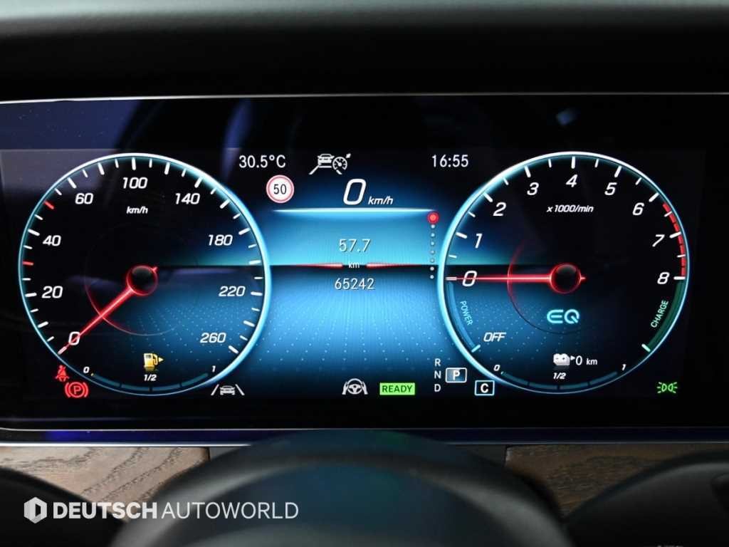 벤츠 E 클래스 E-클래스 W213 E300e 4MATIC 익스클루시브 이미지 8