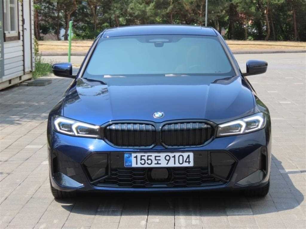 BMW 3시리즈 3시리즈 (G20) 320i M 스포츠 이미지 1