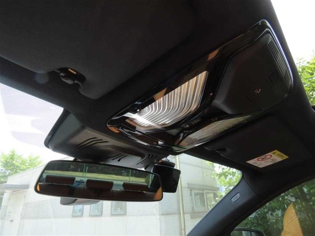 BMW 3시리즈 3시리즈 (G20) 320i M 스포츠 이미지 10