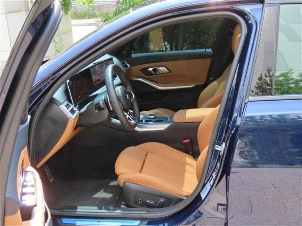 BMW 3시리즈 3시리즈 (G20) 320i M 스포츠 이미지 13