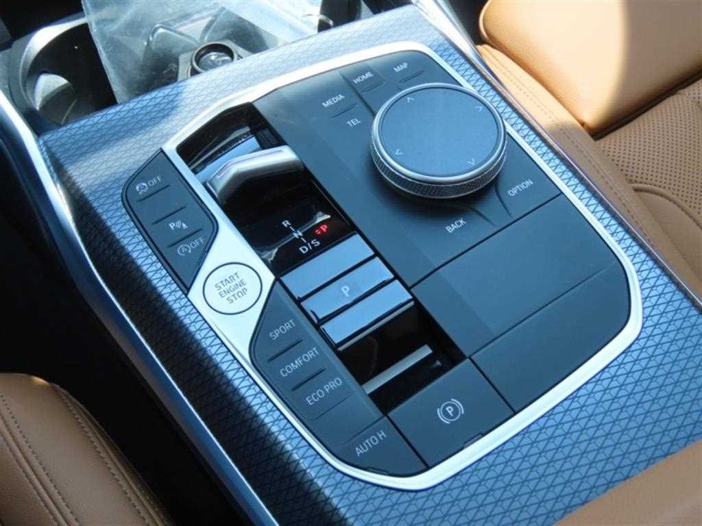BMW 3시리즈 3시리즈 (G20) 320i M 스포츠 이미지 6