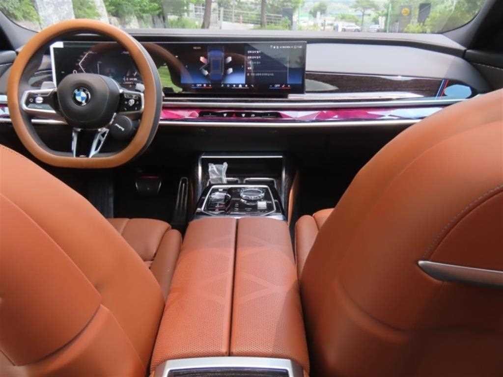 BMW 7시리즈 7시리즈 (G70) 740i xDrive M 스포츠 리미티드 이미지 15