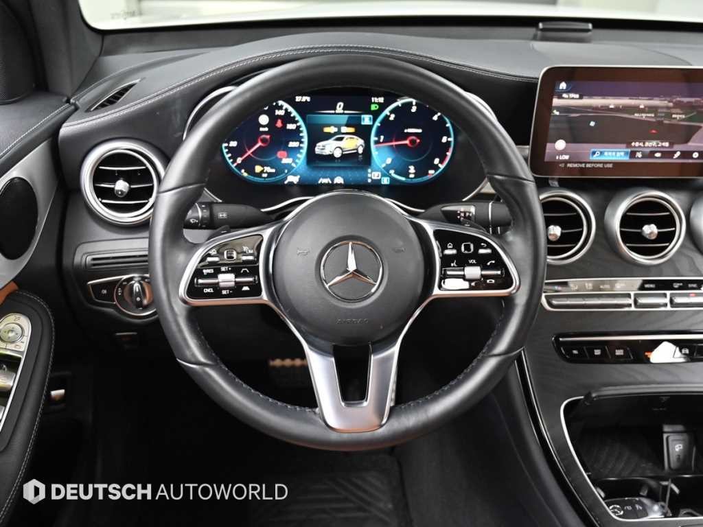 벤츠 GLC 클래스 GLC클래스 X253 GLC 220 d 4MATIC 쿠페 이미지 13