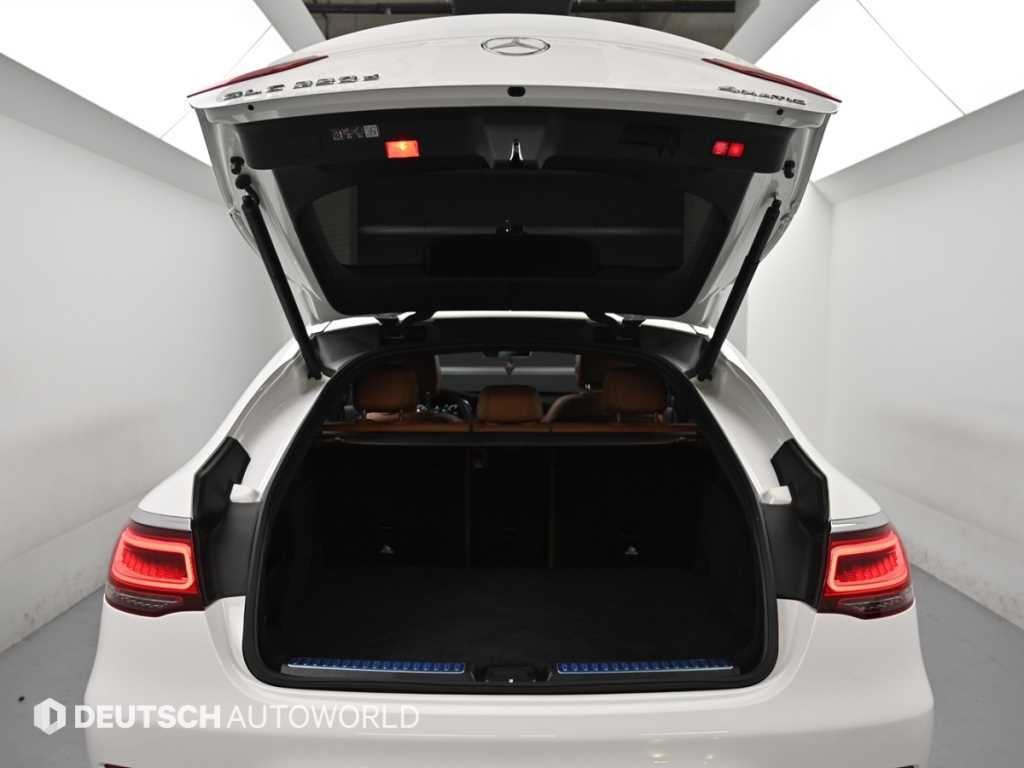 벤츠 GLC 클래스 GLC클래스 X253 GLC 220 d 4MATIC 쿠페 이미지 19