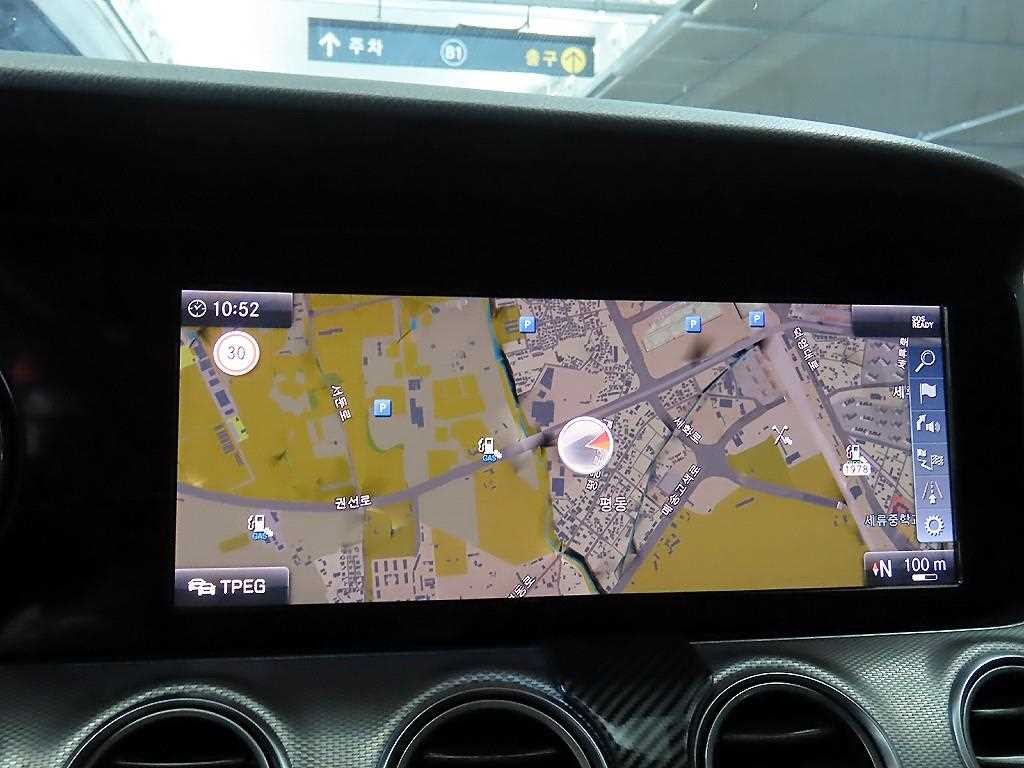 벤츠 E 클래스 E-클래스 W213 E200 아방가르드 이미지 13