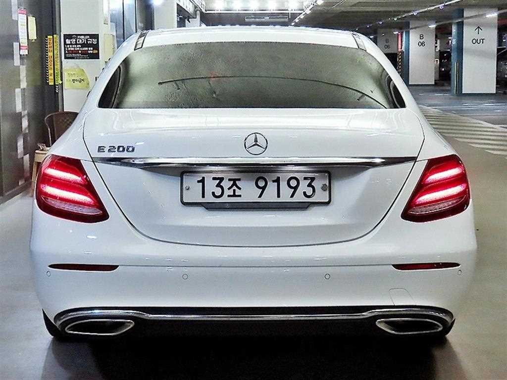 벤츠 E 클래스 E-클래스 W213 E200 아방가르드 이미지 5