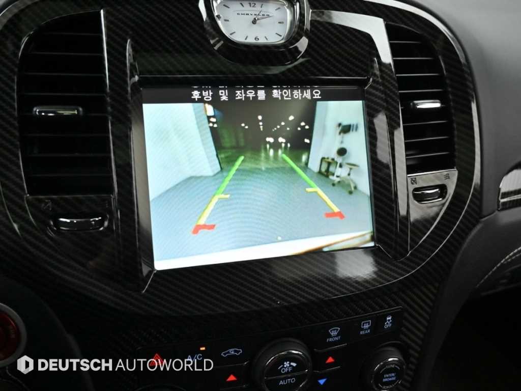 크라이슬러 300C 더뉴300C 6.4 SRT8 이미지 15