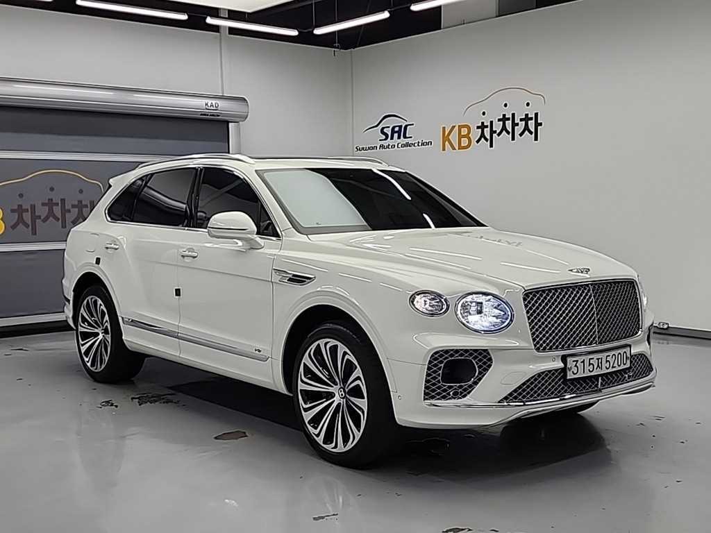 벤틀리 벤테이가 4.0 V8 이미지 3