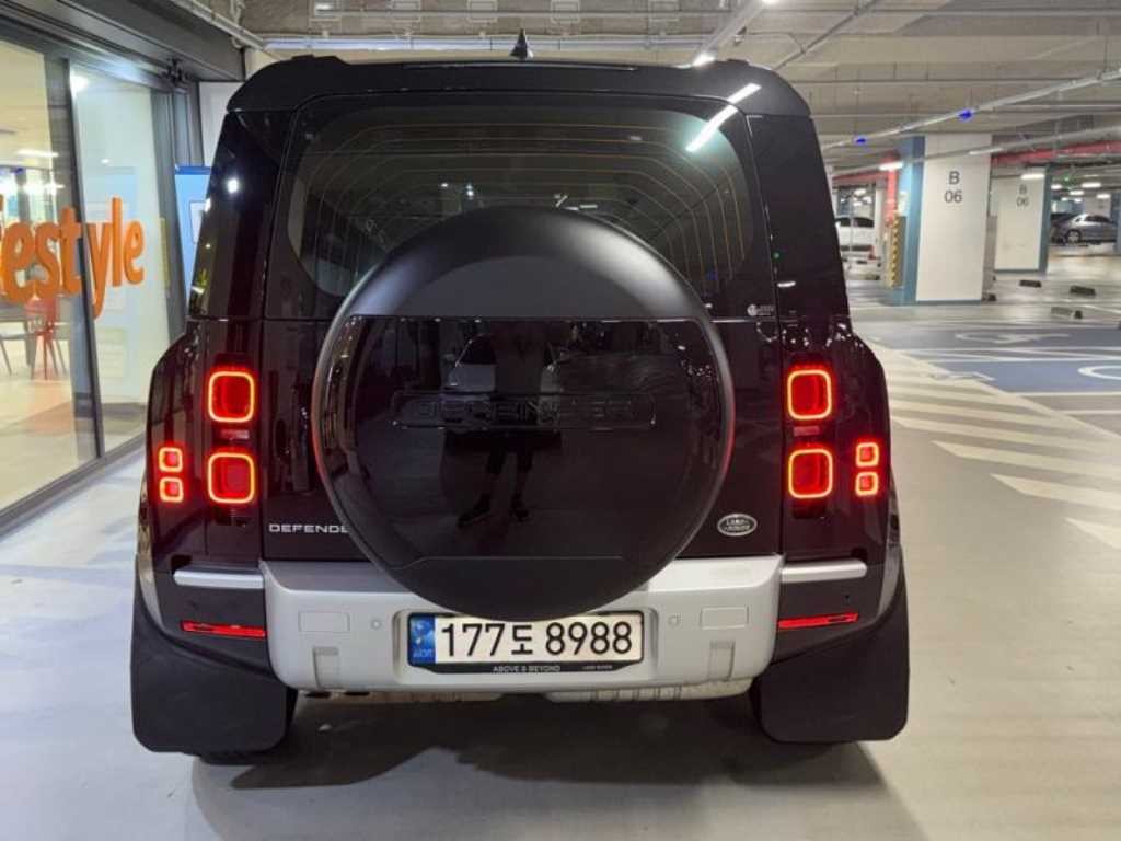 랜드로버 디펜더 디펜더 (L663) 110 D250 SE 이미지 5
