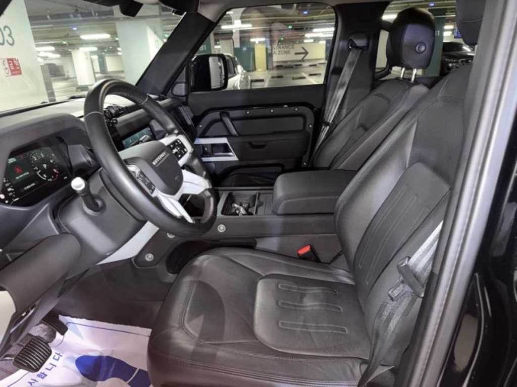 랜드로버 디펜더 디펜더 (L663) 110 D250 SE 이미지 6