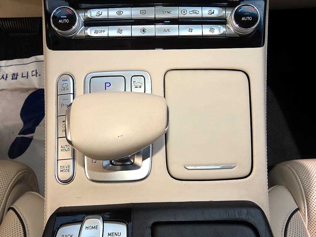 제네시스 G90 3.8 GDI AWD 프레스티지 이미지 11