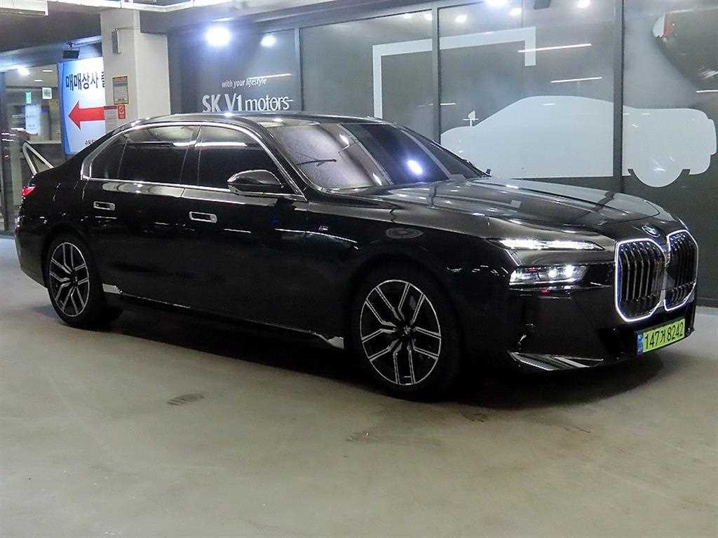 BMW 7시리즈 7시리즈 (G70) 740d xDrive M 스포츠 이미지 1