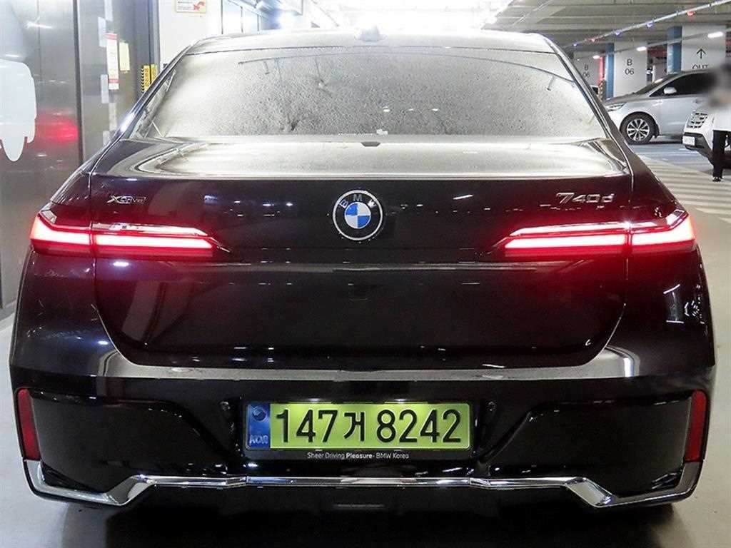 BMW 7시리즈 7시리즈 (G70) 740d xDrive M 스포츠 이미지 5