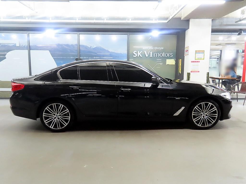 BMW 5시리즈 5시리즈 (G30) 530i 럭셔리 플러스 이미지 3