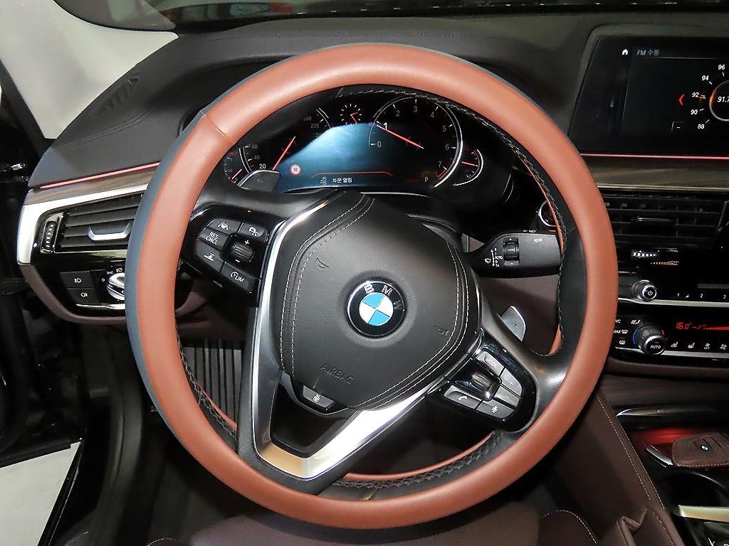 BMW 5시리즈 5시리즈 (G30) 530i 럭셔리 플러스 이미지 8