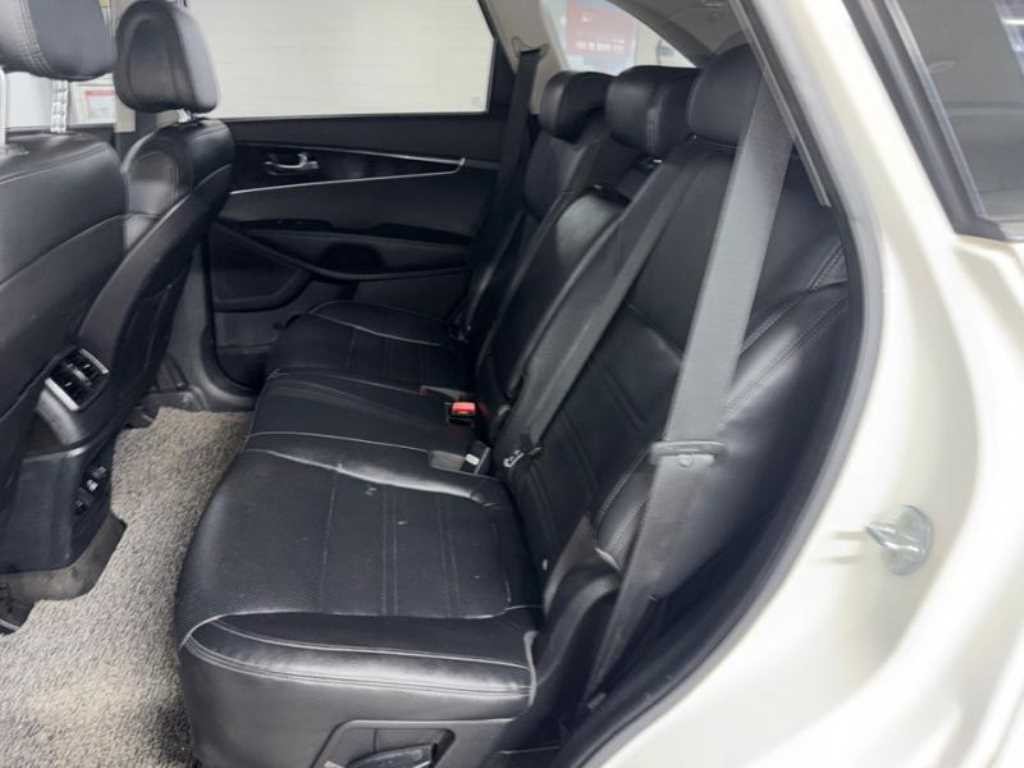 기아 쏘렌토 올 뉴 쏘렌토 디젤 2WD 2.2 노블레스 이미지 7