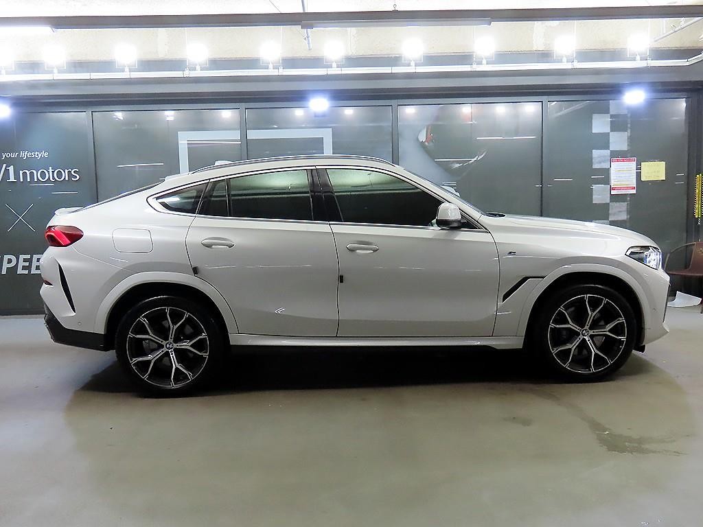 BMW X6 X6 (G06) xDrive 30d M 스포츠 이미지 3