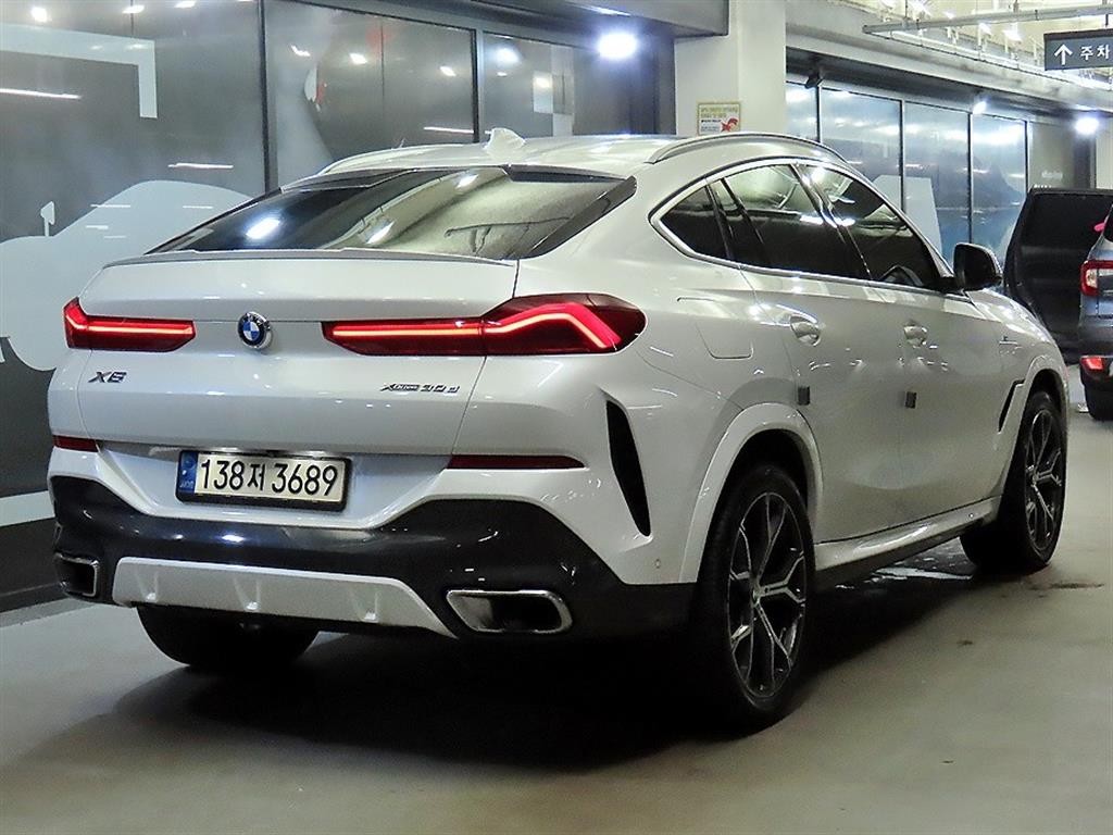 BMW X6 X6 (G06) xDrive 30d M 스포츠 이미지 4