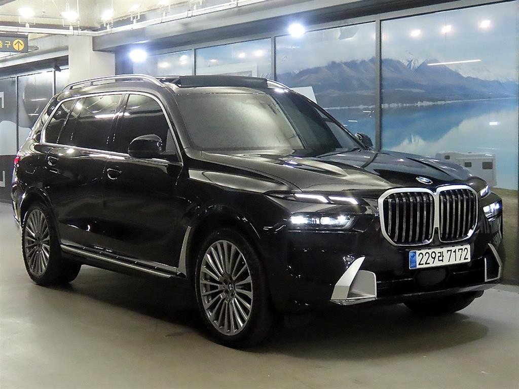 BMW X7 X7 (G07) xDrive 40i 디자인 퓨어 엑셀런스 7인승 이미지 1