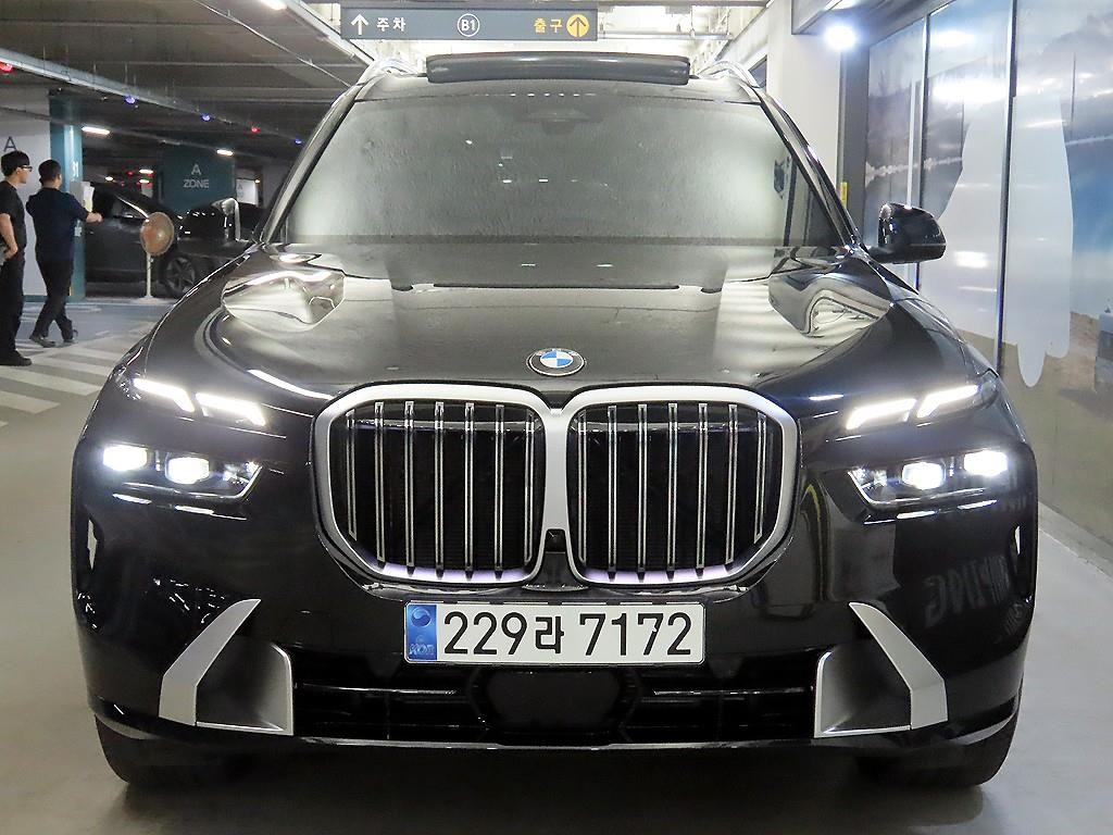 BMW X7 X7 (G07) xDrive 40i 디자인 퓨어 엑셀런스 7인승 이미지 2