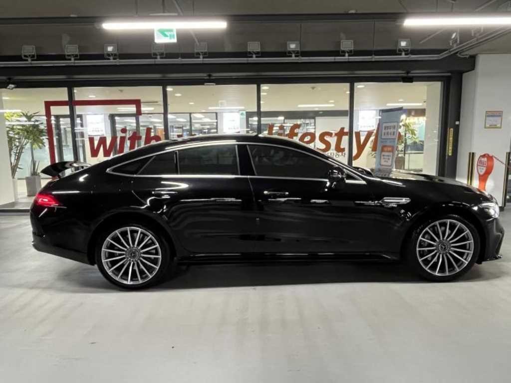 벤츠 AMG GT 4도어 43 4MATIC+ 이미지 3
