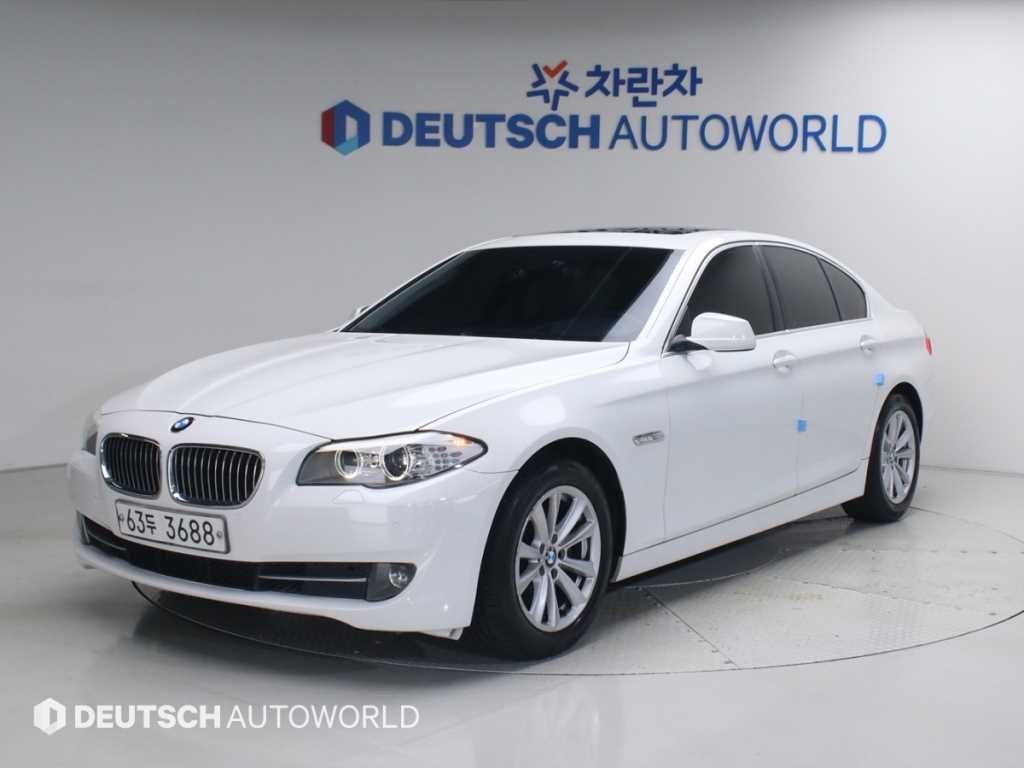 BMW 5시리즈 5시리즈 (F10) 520d 이미지 1