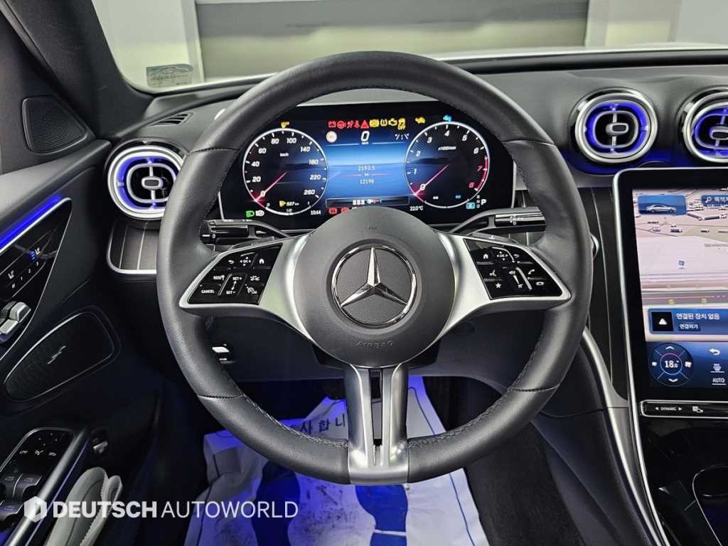 벤츠 C 클래스 C클래스 W206 C300 4MATIC 아방가르드 이미지 13
