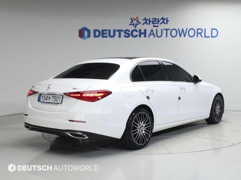 벤츠 C 클래스 C클래스 W206 C300 4MATIC 아방가르드 이미지 2