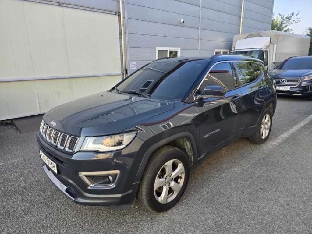 지프 컴패스 컴패스 2세대 2.4 AWD 리미티드 이미지 2