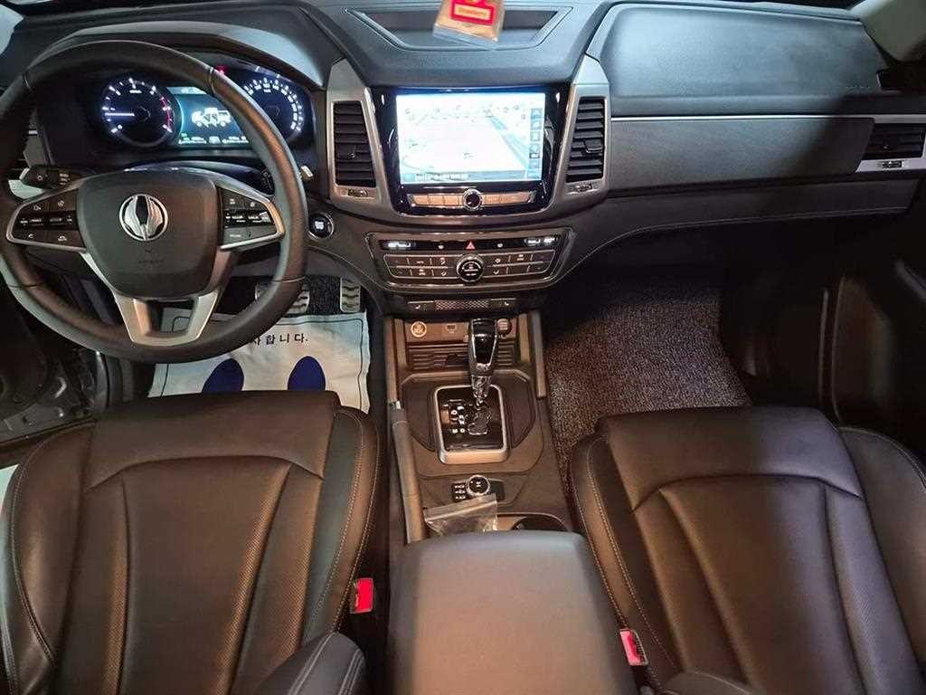 KG모빌리티(쌍용) 렉스턴 렉스턴 스포츠 4WD 디젤 2.2 프레스티지 이미지 10
