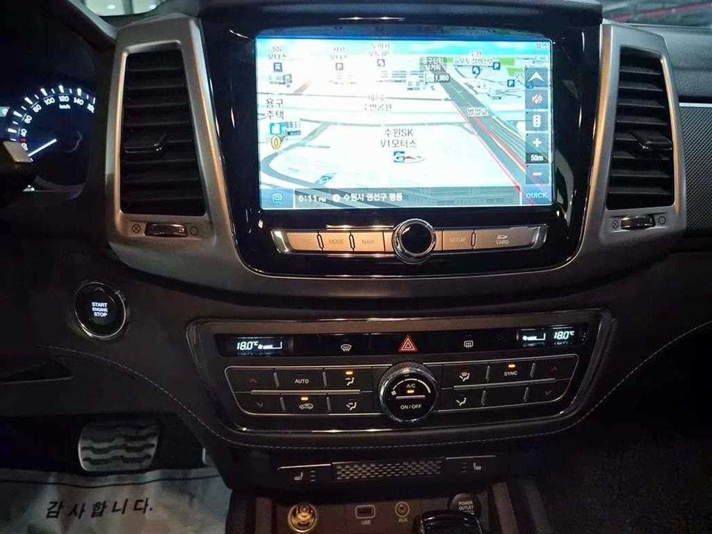 KG모빌리티(쌍용) 렉스턴 렉스턴 스포츠 4WD 디젤 2.2 프레스티지 이미지 18