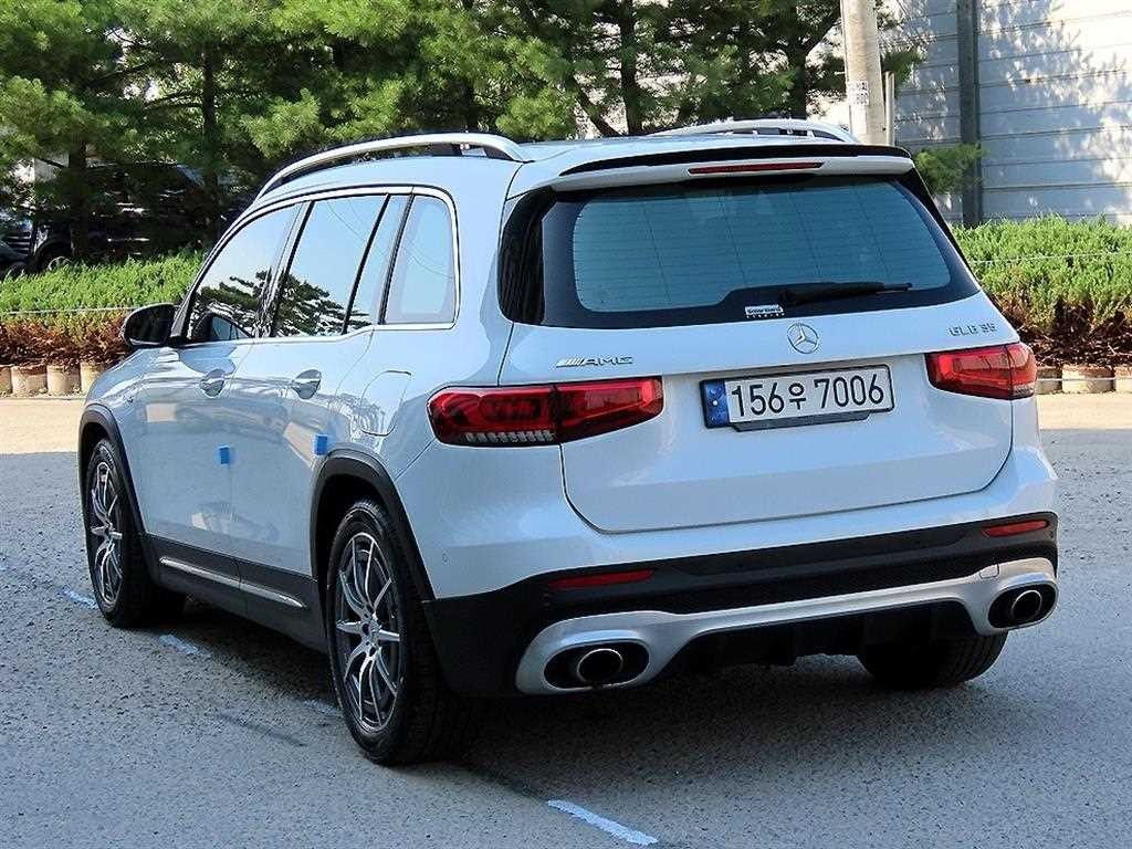 벤츠 GLB 클래스 GLB클래스 X247 AMG GLB 35 4MATIC 이미지 3