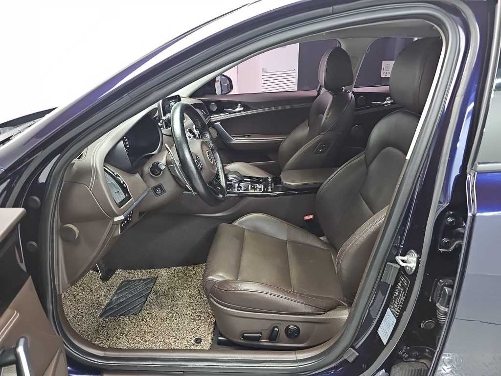 기아 스팅어 디젤 2.2 AWD 플래티넘 이미지 11