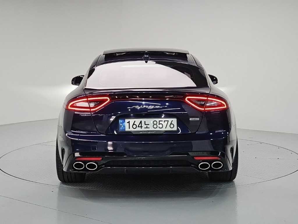 기아 스팅어 디젤 2.2 AWD 플래티넘 이미지 3