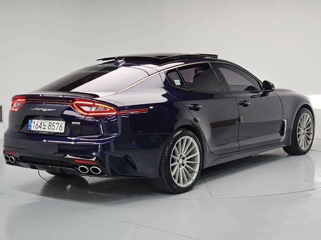 기아 스팅어 디젤 2.2 AWD 플래티넘 이미지 4