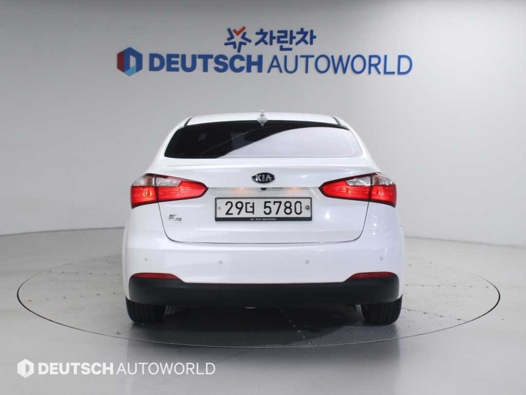 기아 K3 1.6 GDI 트렌디 이미지 4