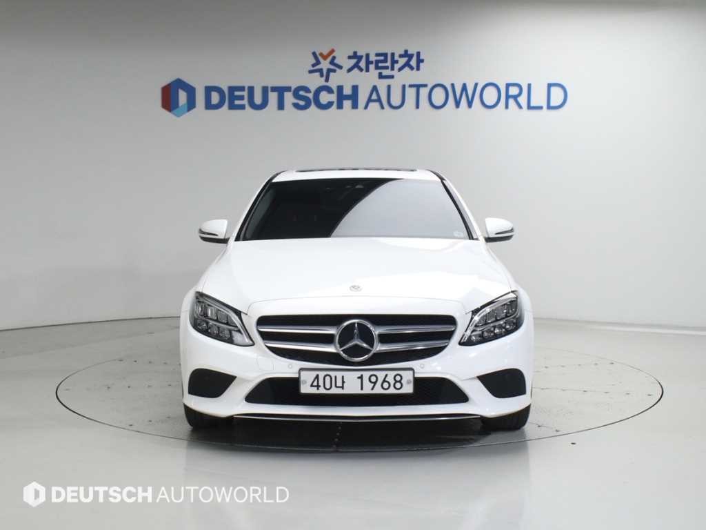 벤츠 C 클래스 C클래스 W205 C220 d 아방가르드 이미지 3