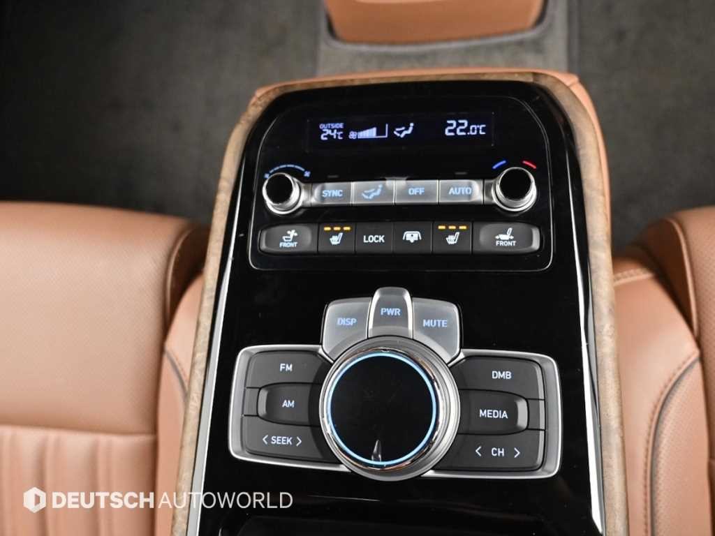 제네시스 G90 3.8 GDI AWD 럭셔리 이미지 16