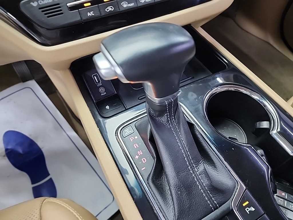 기아 카니발 더 뉴 카니발 디젤 9인승 노블레스 스페셜 이미지 8