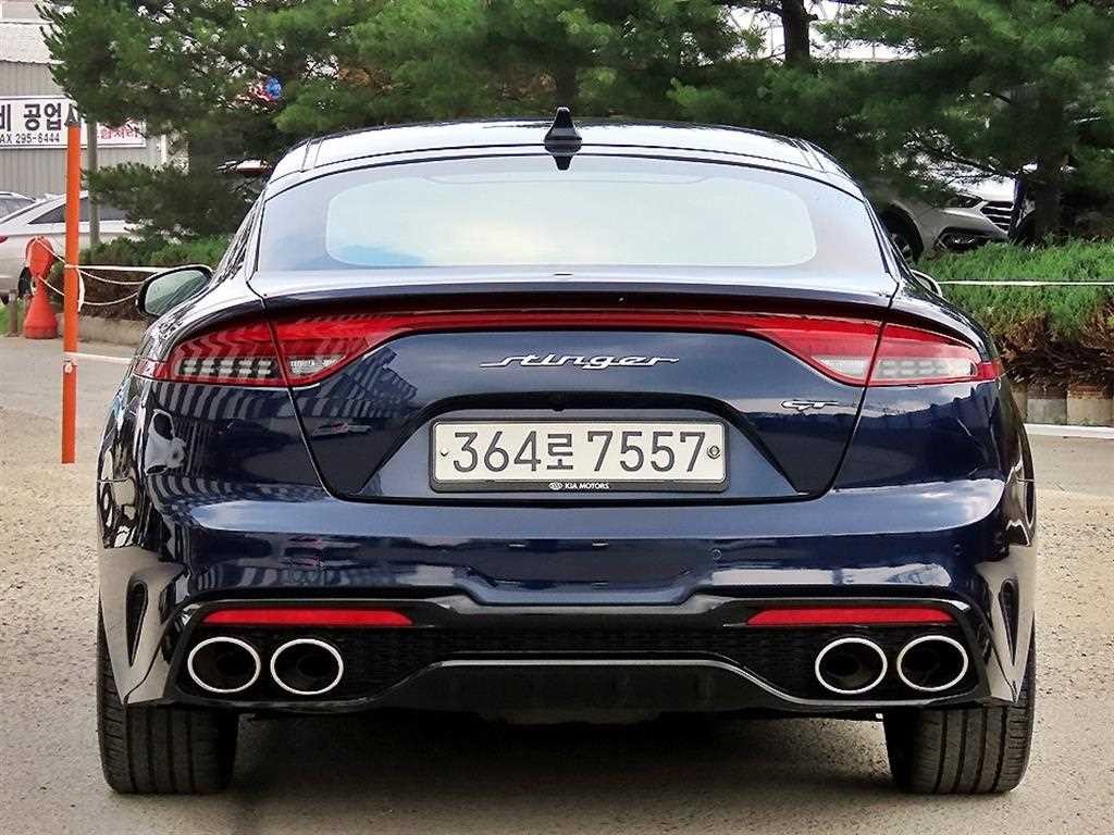 기아 스팅어 가솔린 2.0 터보 2WD 플래티넘 이미지 4