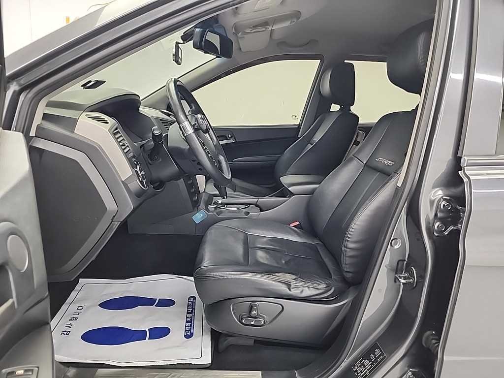 KG모빌리티(쌍용) 코란도 코란도스포츠 디젤 4WD CX7 비젼 이미지 11