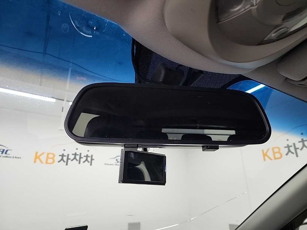 KG모빌리티(쌍용) 코란도 코란도스포츠 디젤 4WD CX7 비젼 이미지 13