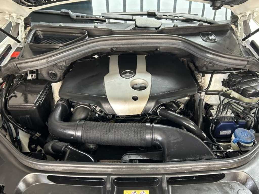 벤츠 M 클래스 뉴 M클래스 W166 ML250 블루텍 4매틱 이미지 19