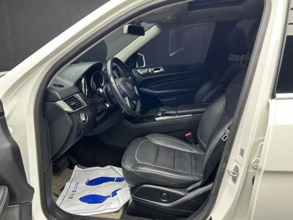 벤츠 M 클래스 뉴 M클래스 W166 ML250 블루텍 4매틱 이미지 7