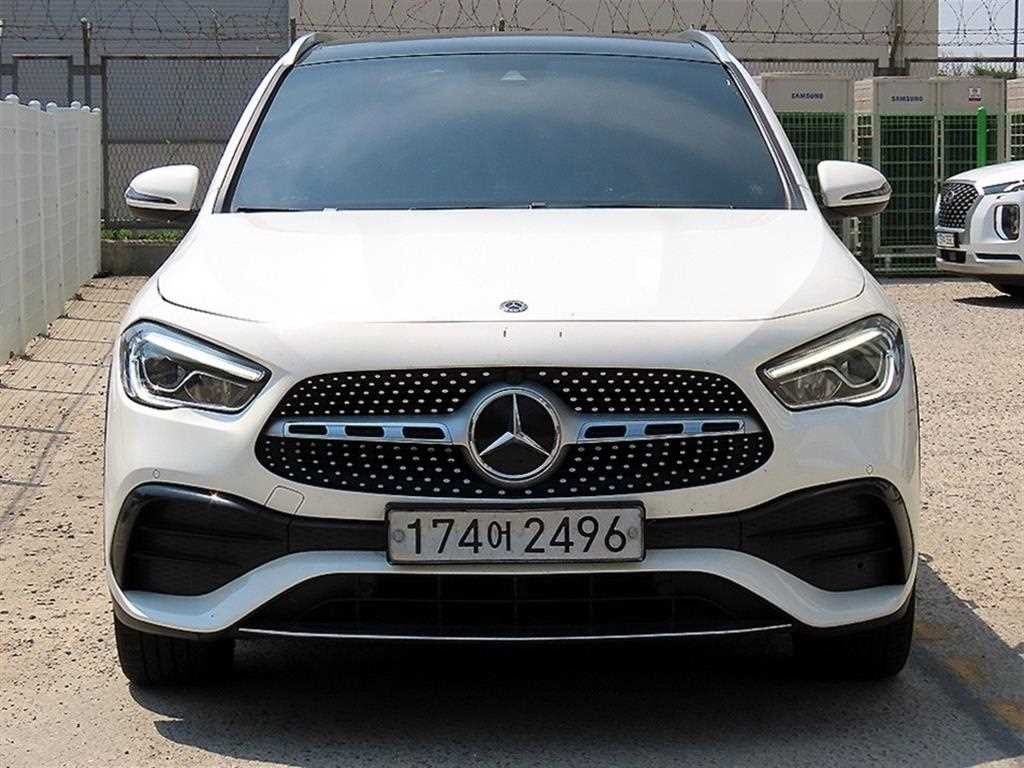 벤츠 GLA 클래스 GLA클래스 X156 GLA250 4MATIC 이미지 1