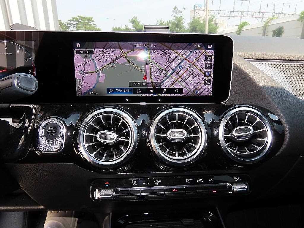 벤츠 GLA 클래스 GLA클래스 X156 GLA250 4MATIC 이미지 11