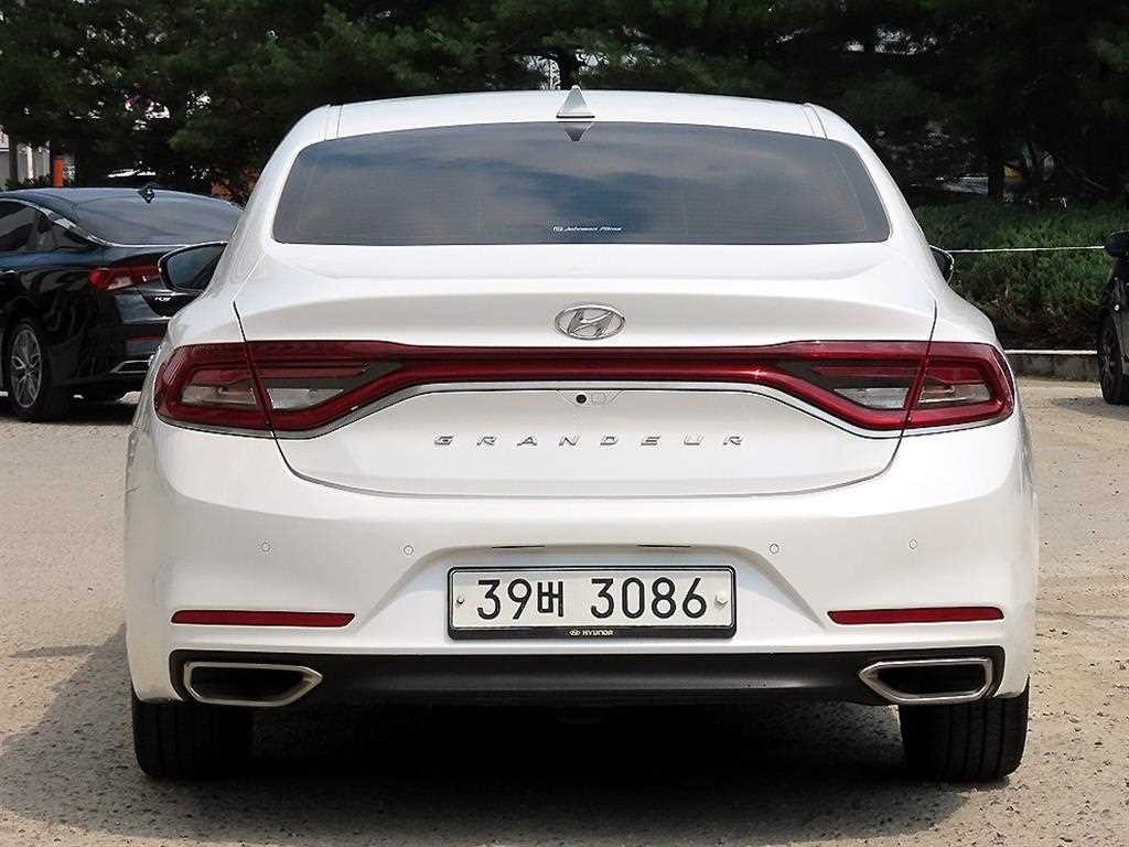 현대 그랜저 그랜저 IG 3.0 LPI 프리미엄 스페셜(장애인용) 이미지 4