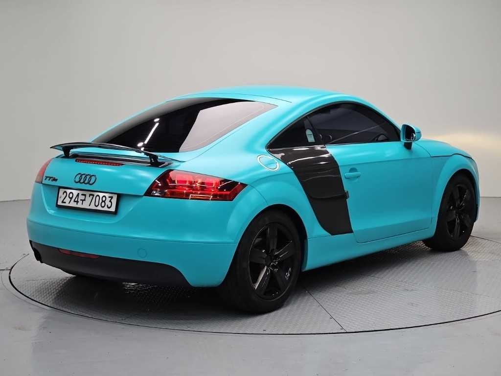 아우디 TT 뉴TT 2.0 TFSI 쿠페 이미지 4